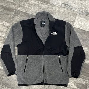 Boys North Face heavyweight zip fleece, grey/black XL